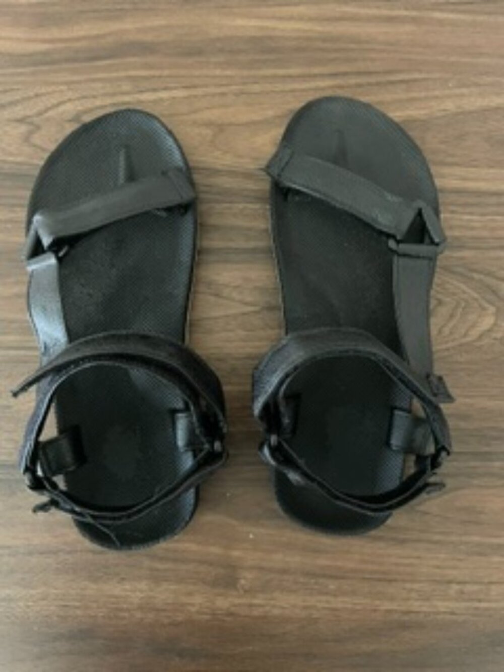 Universal Sandals